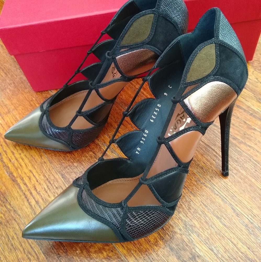 Salvatore Ferragamo stilettos - Picture 2 of 16